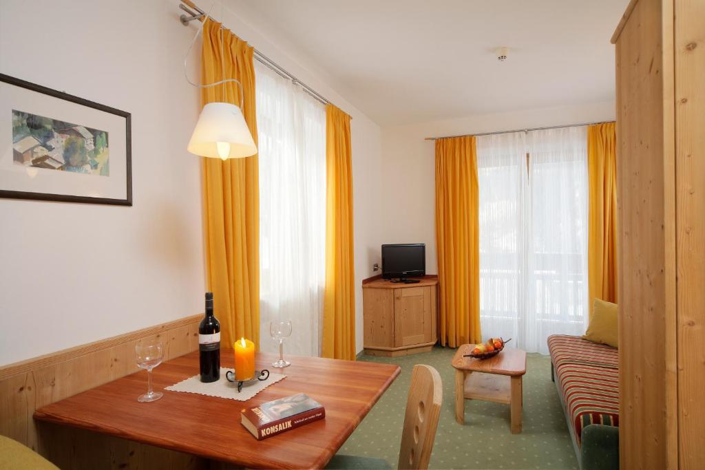 Hotel Ultnerhof Santa Gertrude Esterno foto